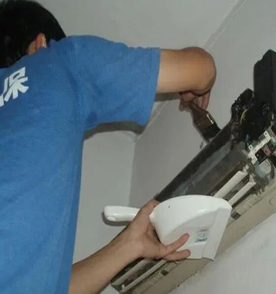 鸡冠空调清洗保养